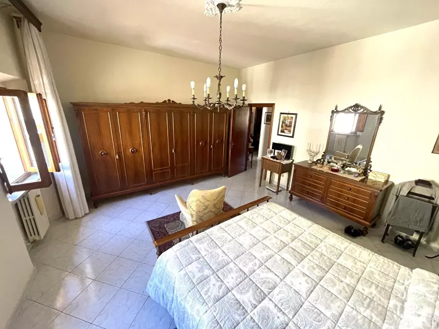 Immagine 7 di Appartamento in vendita  a Poggibonsi