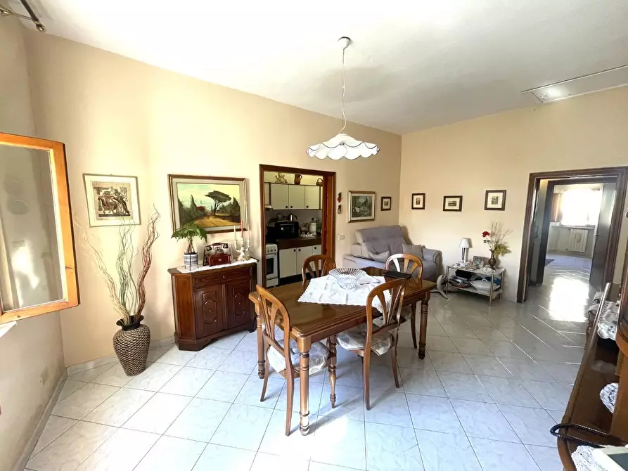 Immagine 3 di Appartamento in vendita  a Poggibonsi