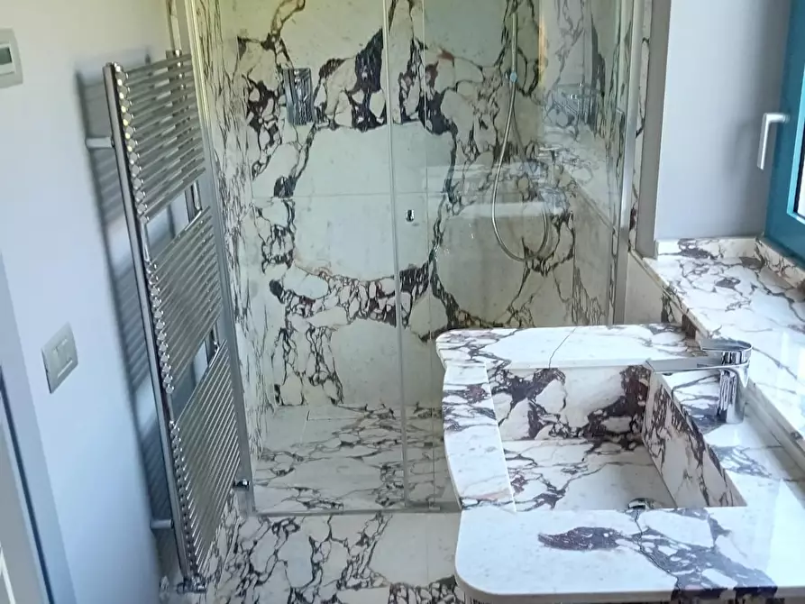 Immagine 44 di Villa in vendita  a Pietrasanta