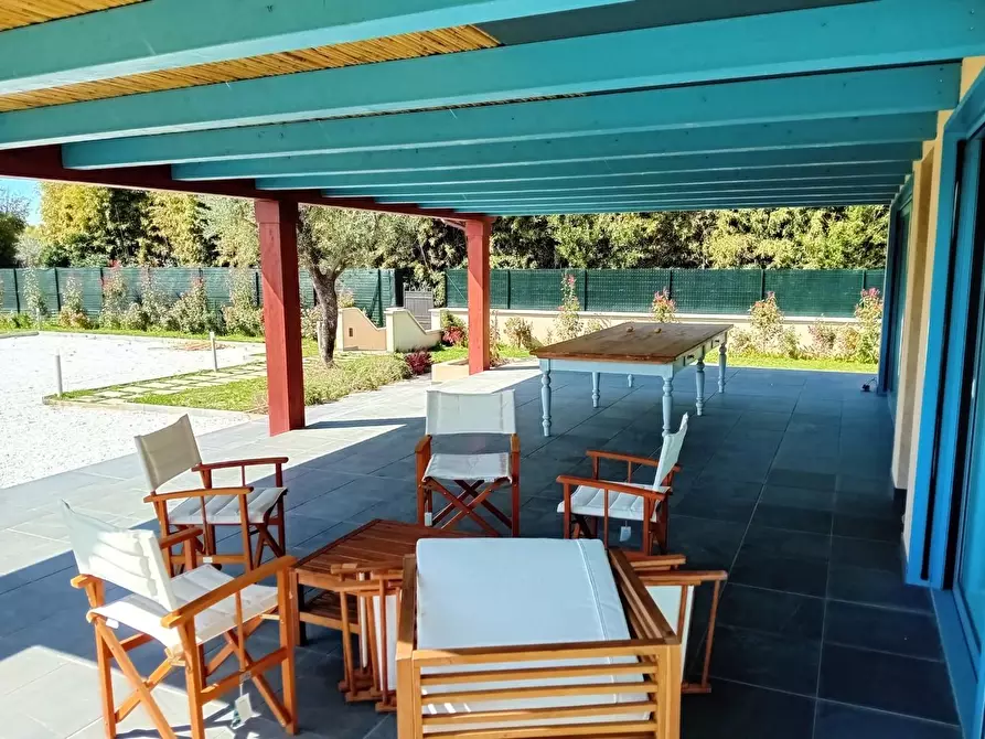 Immagine 6 di Villa in vendita  a Pietrasanta