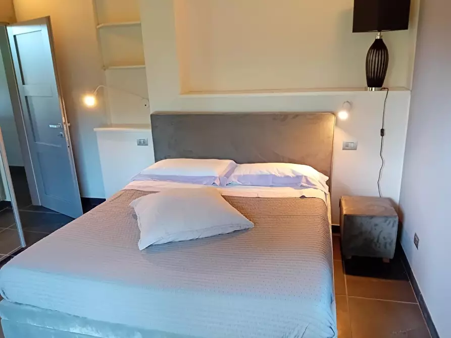 Immagine 15 di Villa in vendita  a Pietrasanta