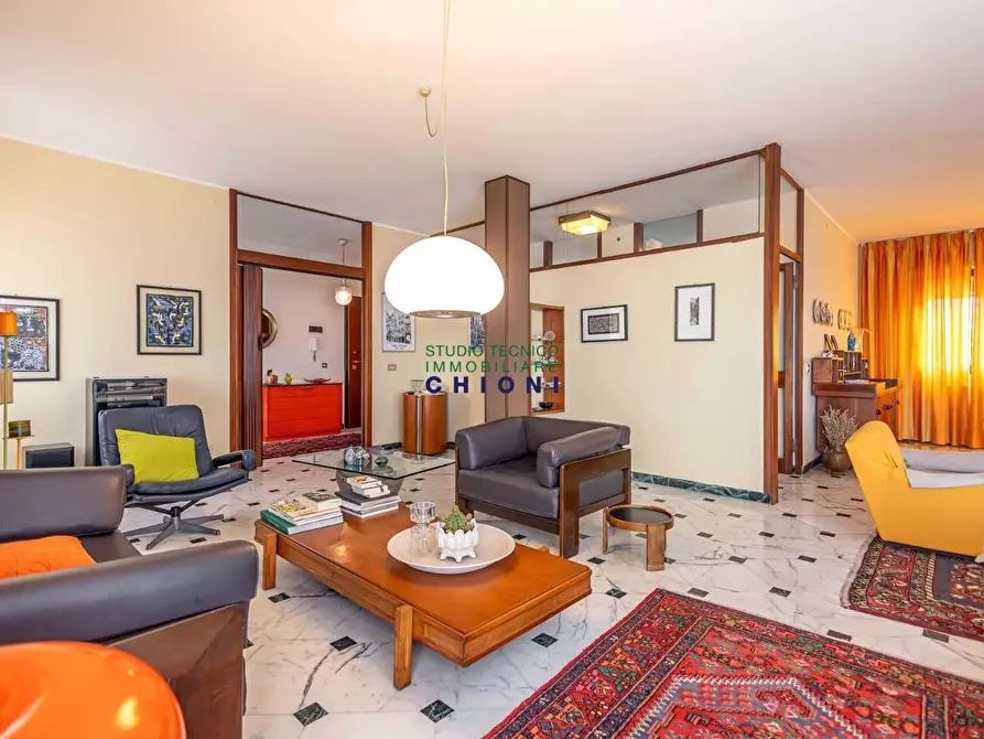 Immagine 6 di Mansarda in vendita  a Carrara