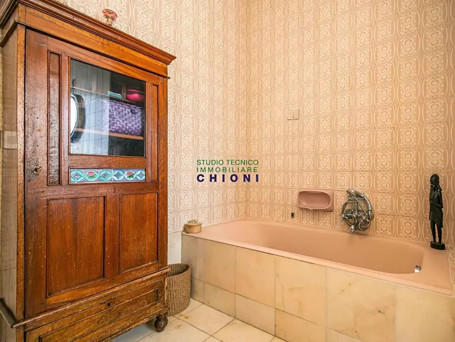 Immagine 20 di Mansarda in vendita  a Carrara