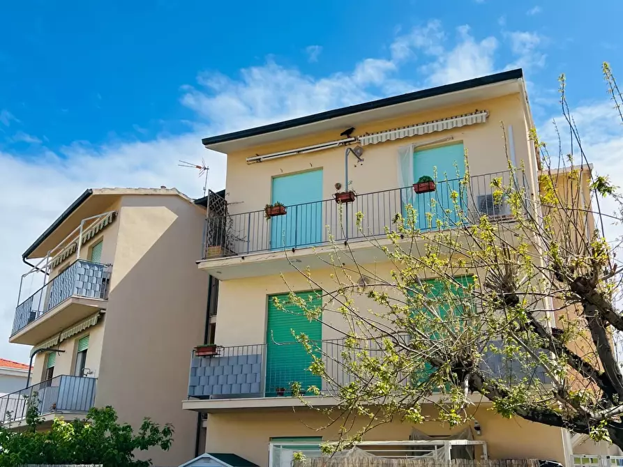 Immagine 20 di Appartamento in vendita  a Cecina