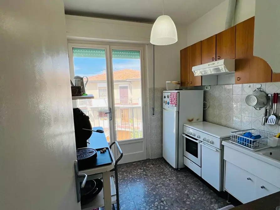 Immagine 15 di Appartamento in vendita  a Cecina