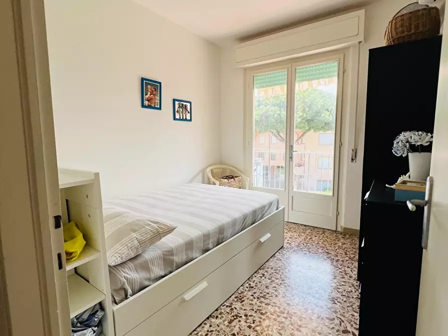 Immagine 8 di Appartamento in vendita  a Cecina