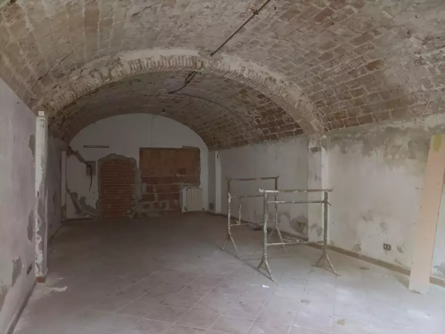 Immagine 4 di Laboratorio in vendita  a Pisa