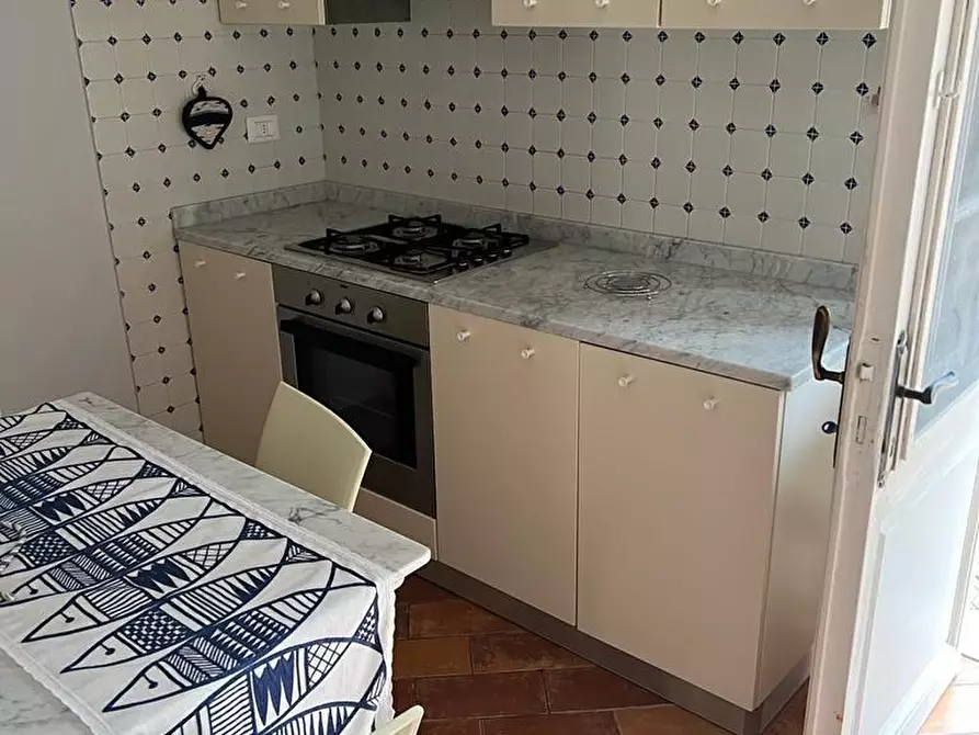 Immagine 16 di Villetta a schiera in vendita  a Camaiore