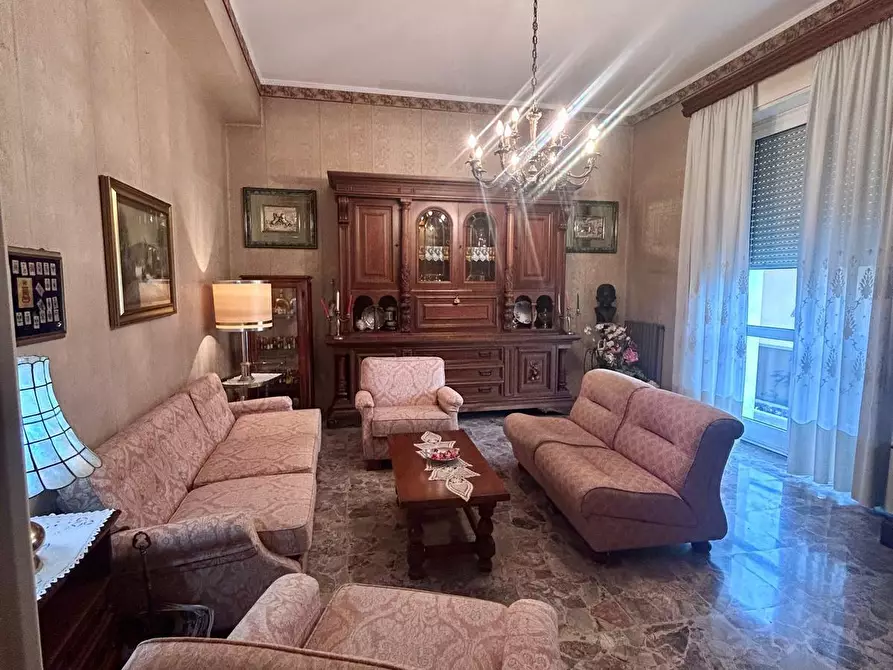 Immagine 5 di Appartamento in vendita  a Aulla