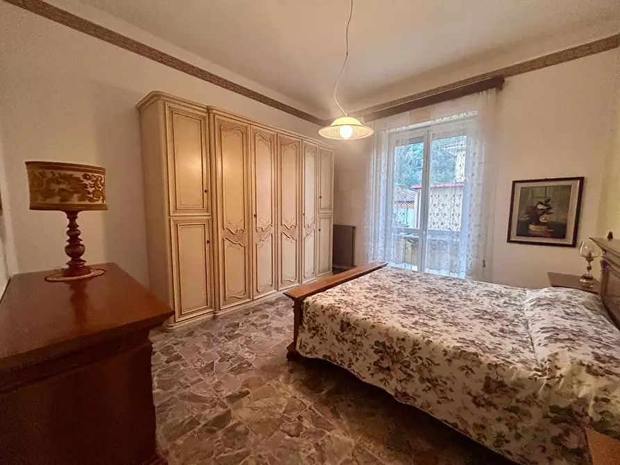 Immagine 14 di Appartamento in vendita  a Aulla