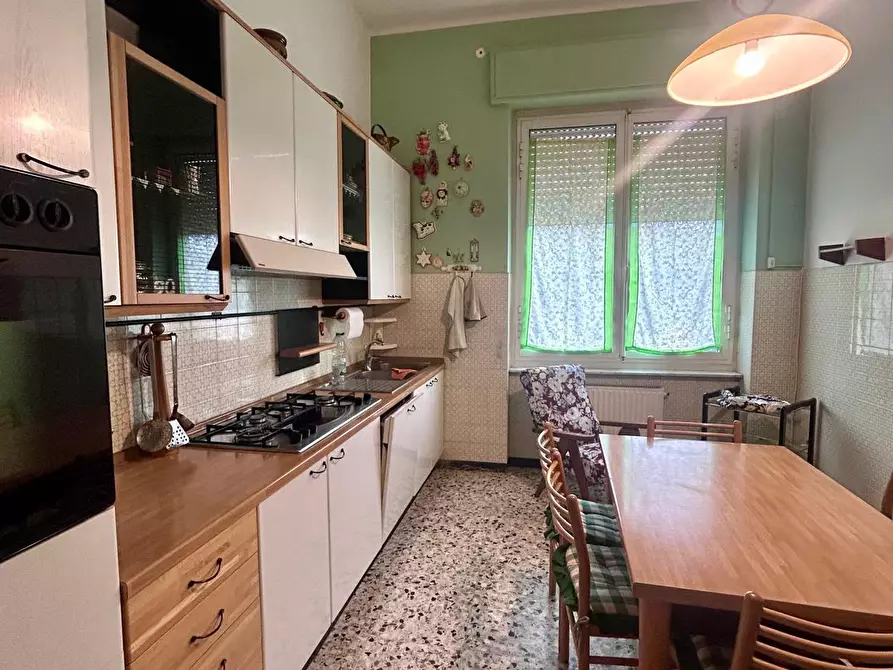 Immagine 2 di Appartamento in vendita  a Aulla