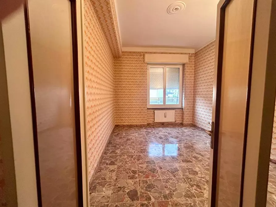 Immagine 11 di Appartamento in vendita  a Aulla