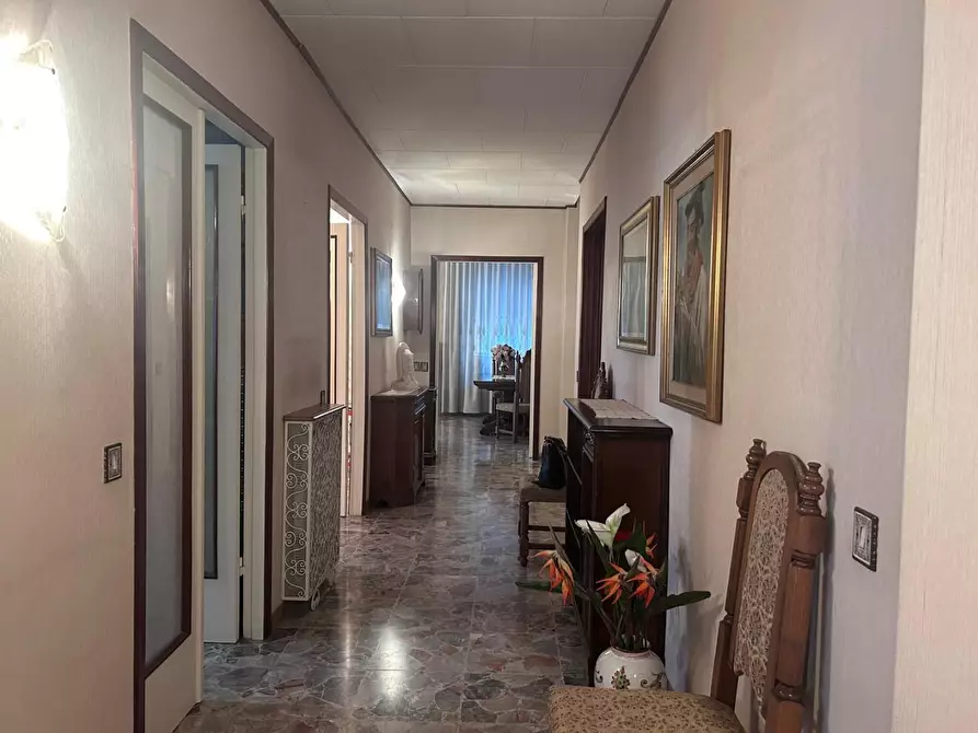 Immagine 21 di Appartamento in vendita  a Aulla