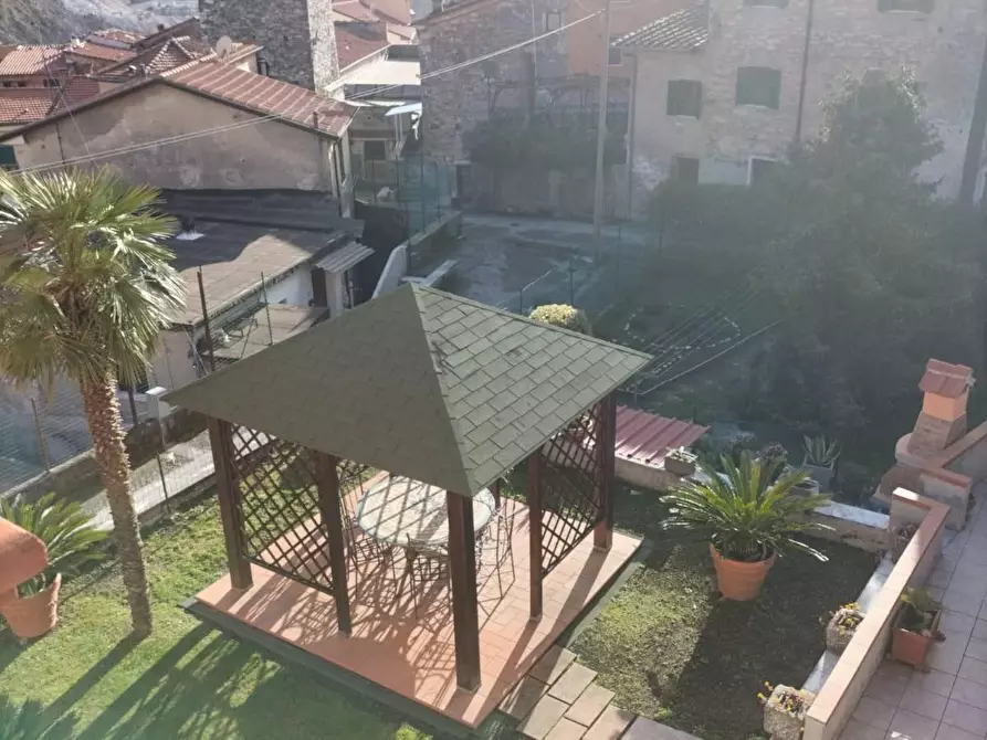 Immagine 5 di Casa semindipendente in vendita  a Carrara