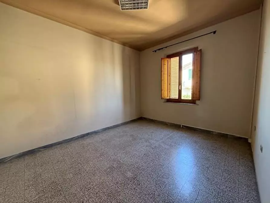 Immagine 13 di Villa in vendita  a San Miniato