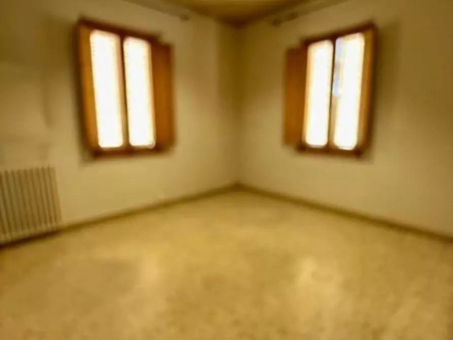 Immagine 8 di Villa in vendita  a San Miniato