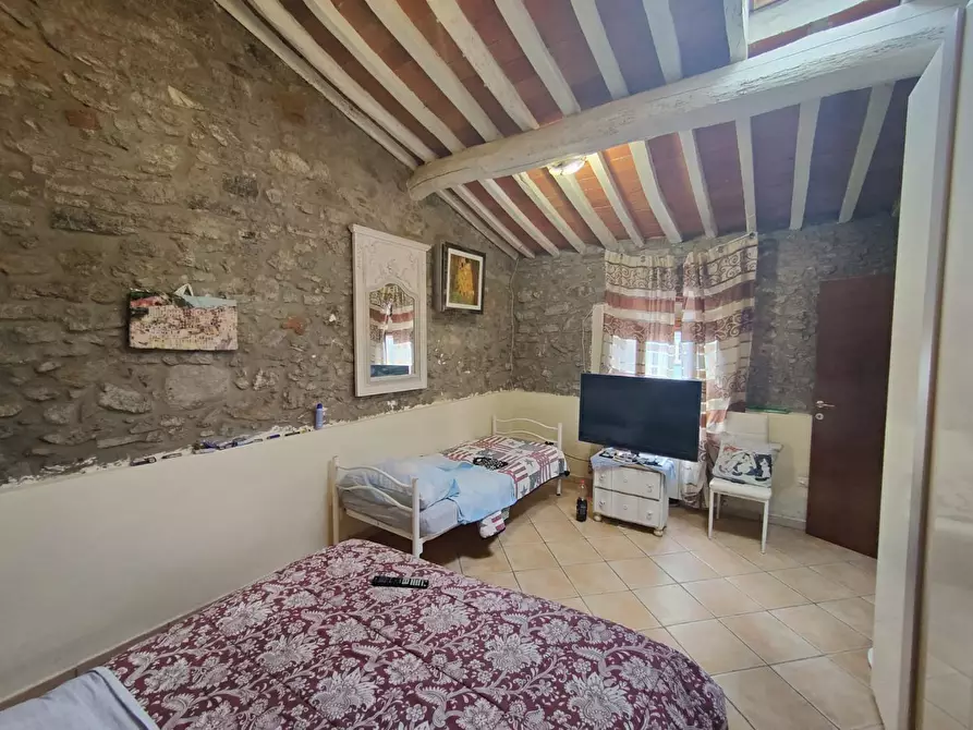 Immagine 5 di Appartamento in vendita  a Massarosa