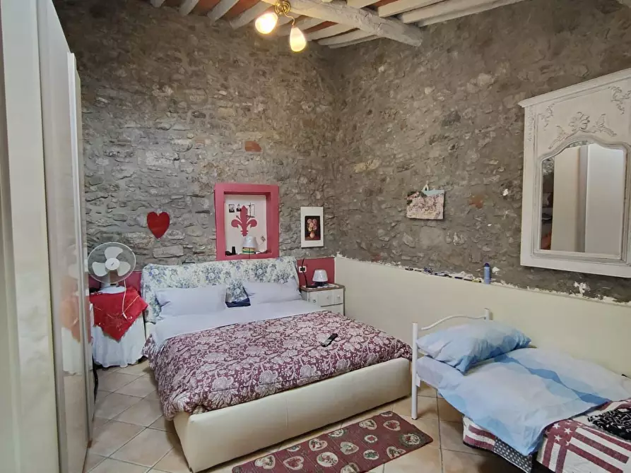 Immagine 10 di Appartamento in vendita  a Massarosa