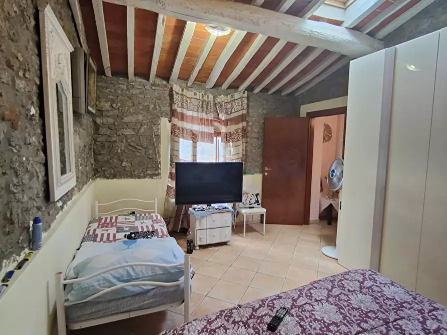 Immagine 9 di Appartamento in vendita  a Massarosa