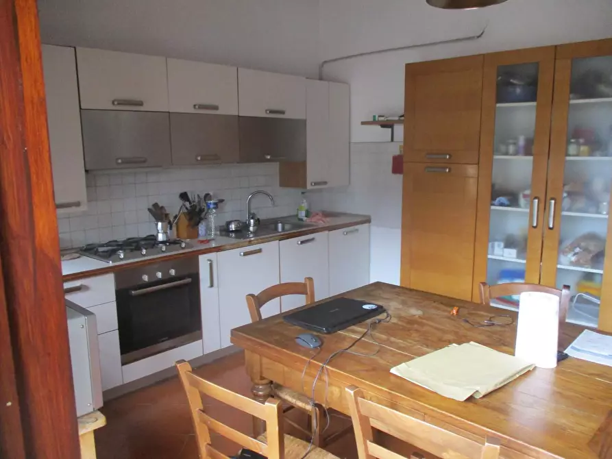 Immagine 8 di Appartamento in vendita  a Santa Maria A Monte