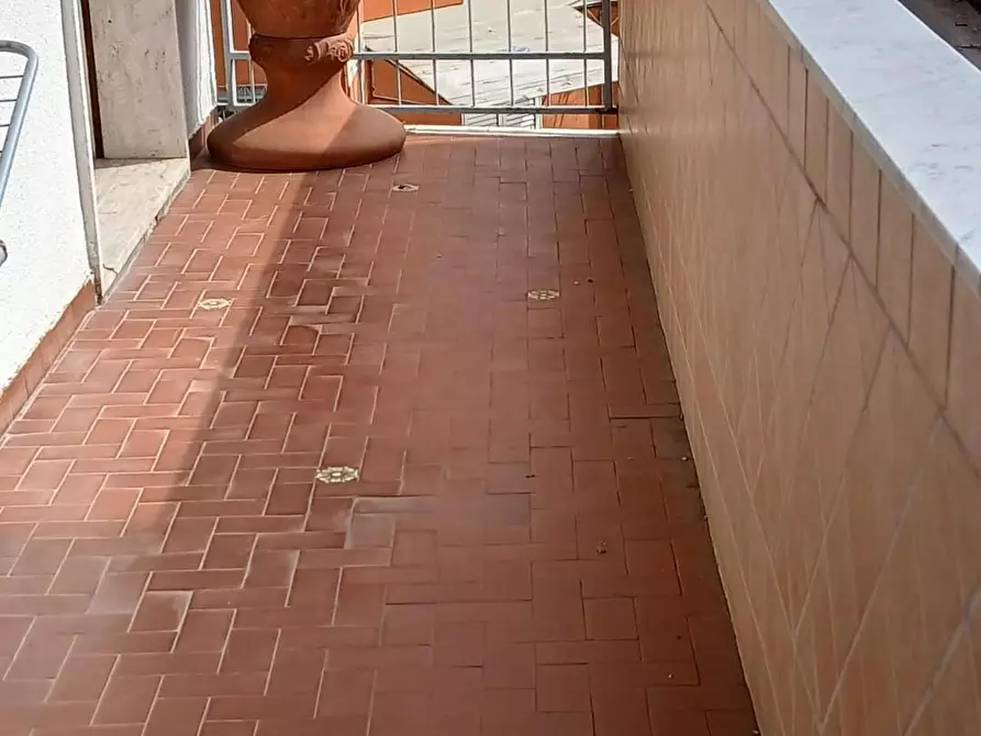 Immagine 16 di Appartamento in vendita  a Massa