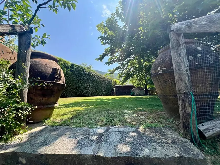 Immagine 21 di Villetta a schiera in vendita  a Calci