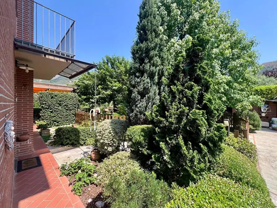 Immagine 45 di Villetta a schiera in vendita  a Calci