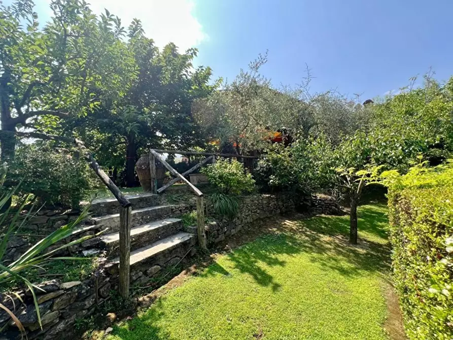 Immagine 30 di Villetta a schiera in vendita  a Calci