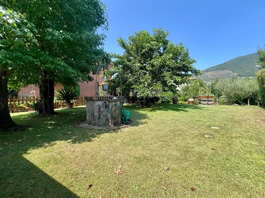 Immagine 18 di Villetta a schiera in vendita  a Calci