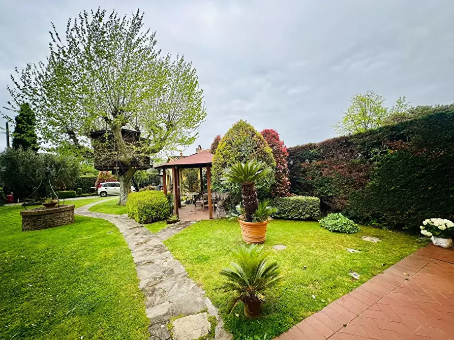 Immagine 13 di Rustico / casale in vendita  a San Giuliano Terme