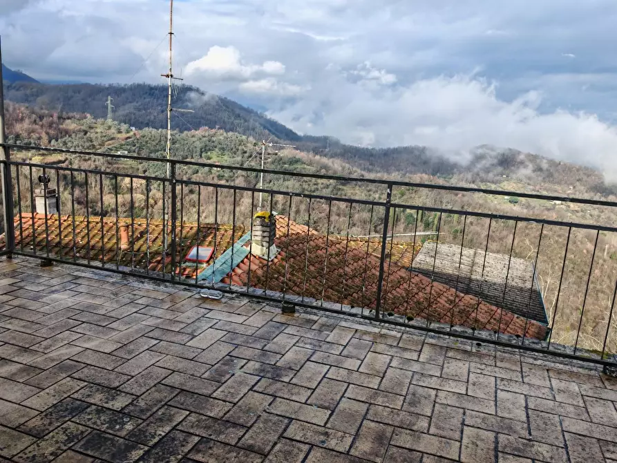 Immagine 52 di Terratetto in vendita  a Fosdinovo