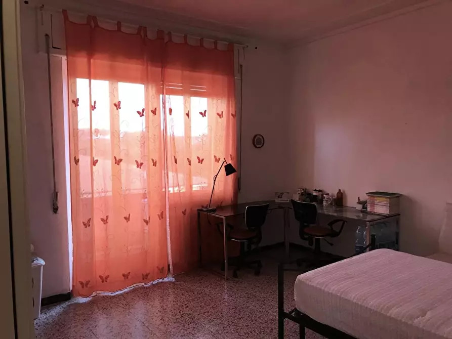 Immagine 5 di Appartamento in vendita  a Siena