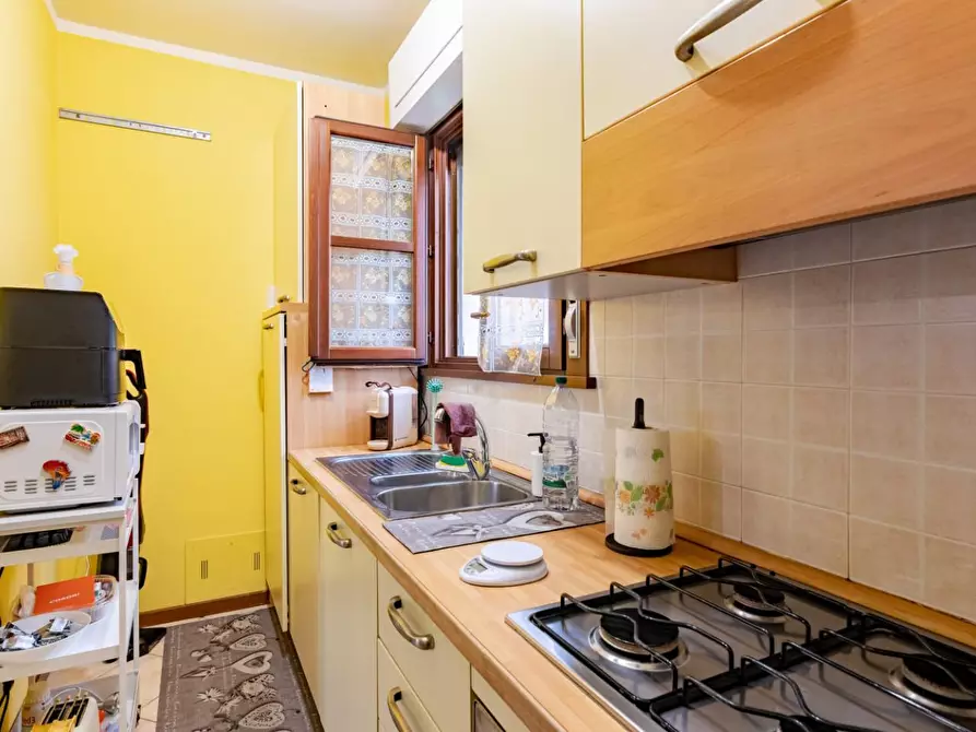 Immagine 7 di Appartamento in vendita  a Pisa