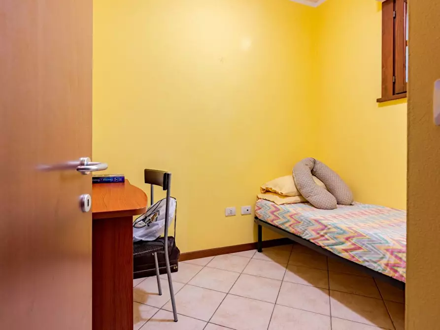 Immagine 22 di Appartamento in vendita  a Pisa