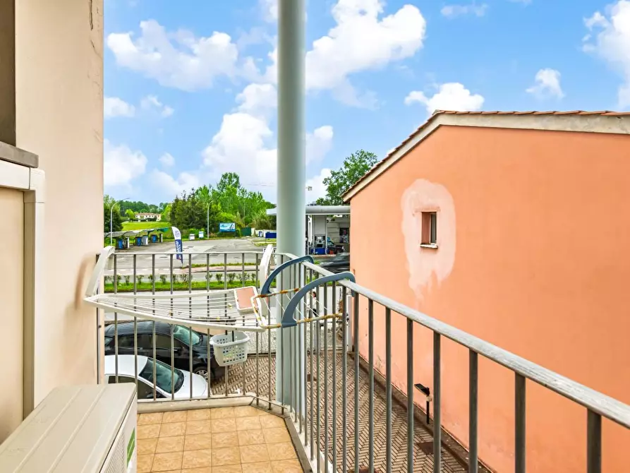 Immagine 14 di Appartamento in vendita  a Pisa