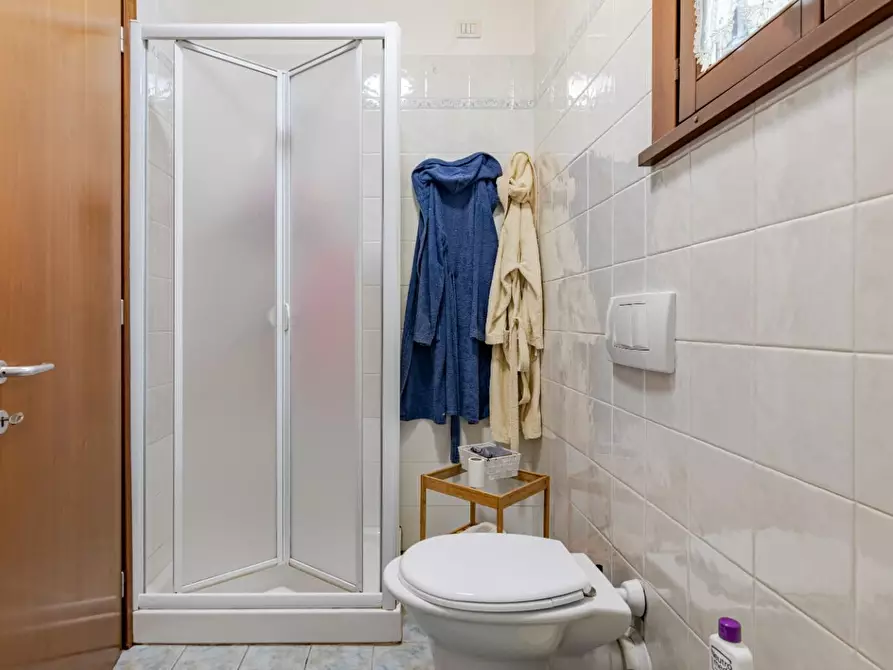 Immagine 21 di Appartamento in vendita  a Pisa