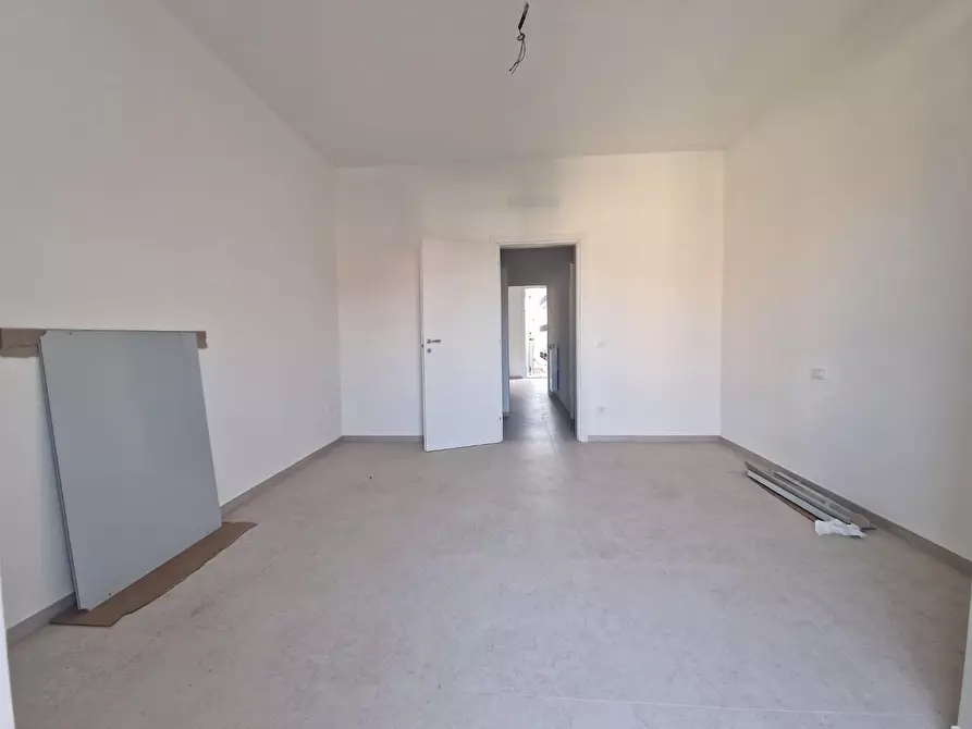 Immagine 18 di Villetta a schiera in vendita  a Carrara