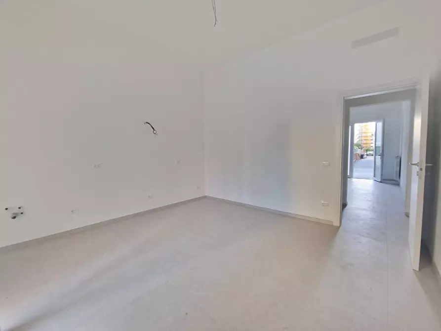 Immagine 7 di Villetta a schiera in vendita  a Carrara