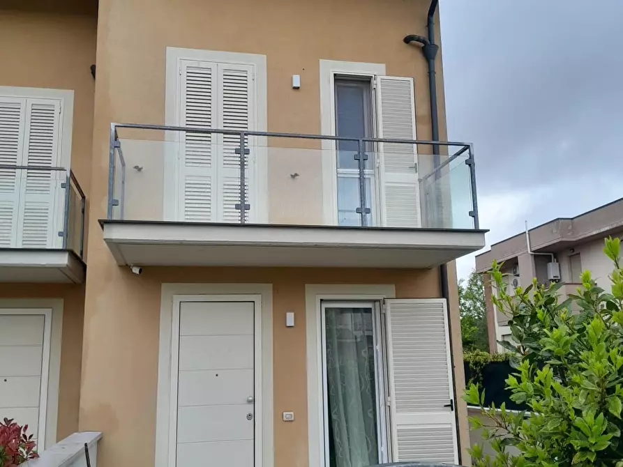 Immagine 32 di Terratetto in vendita  a Santa Croce Sull'arno