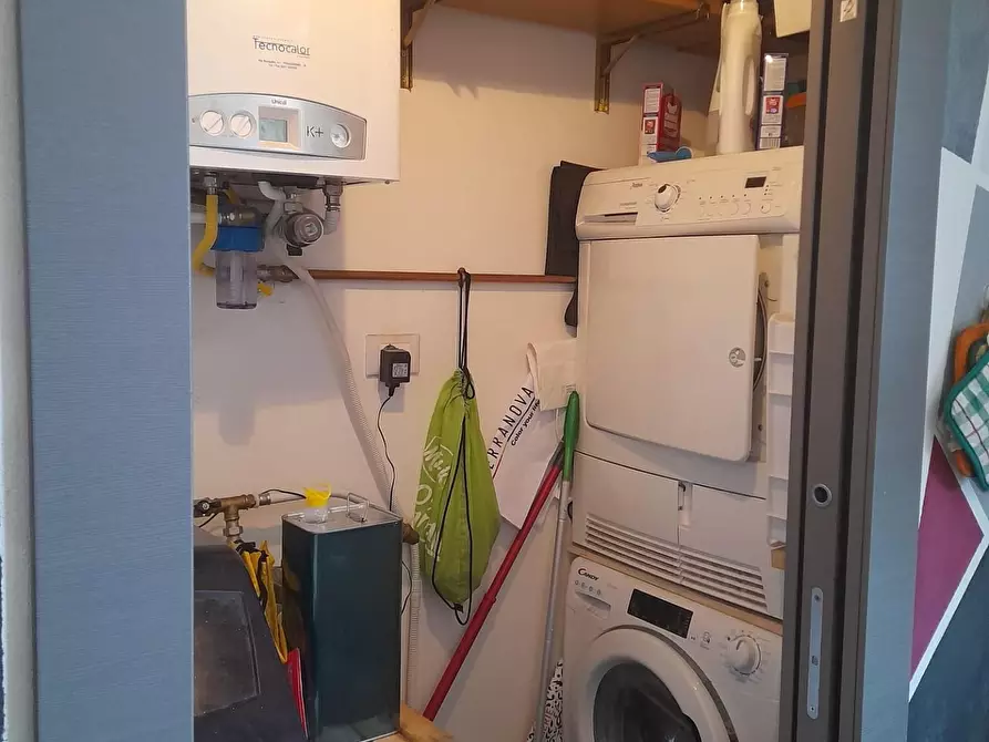 Immagine 25 di Appartamento in vendita  a Colle Di Val D'elsa