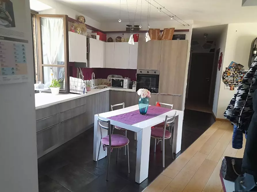 Immagine 19 di Appartamento in vendita  a Colle Di Val D'elsa