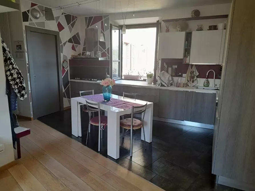 Immagine 9 di Appartamento in vendita  a Colle Di Val D'elsa