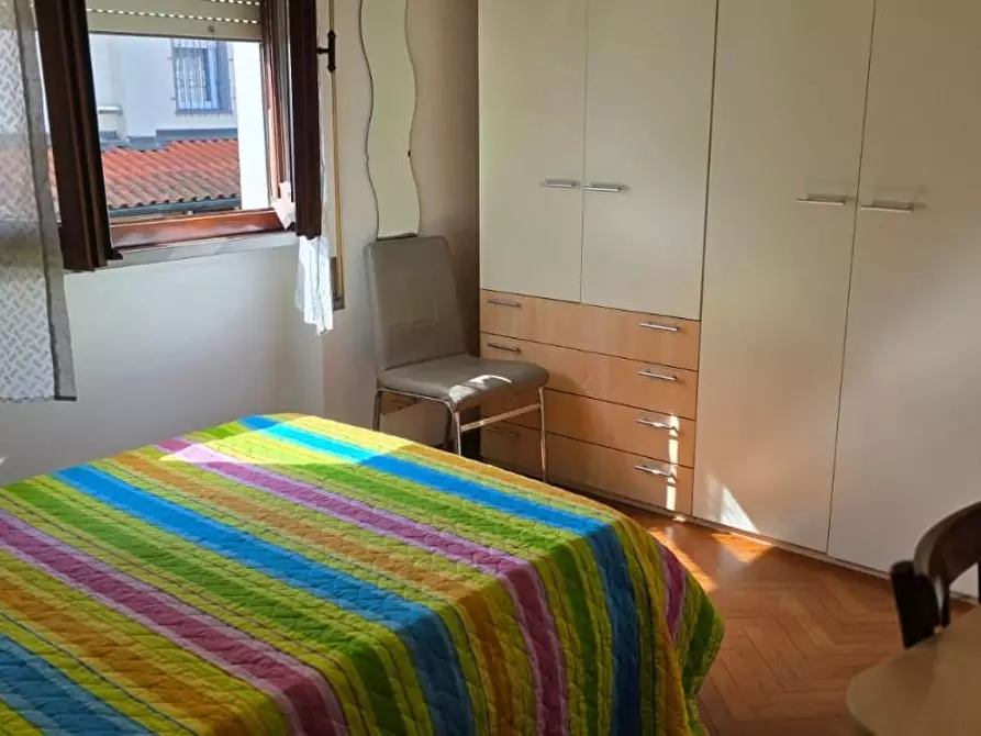 Immagine 9 di Villa in vendita  a Viareggio