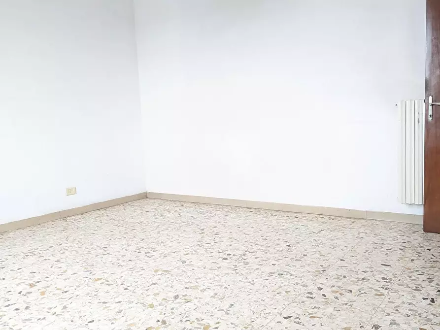 Immagine 3 di Appartamento in vendita  a Pontedera