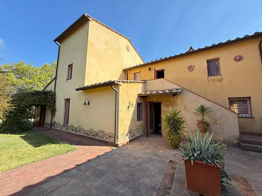 Immagine 16 di Casa colonica in vendita  a Casciana Terme Lari