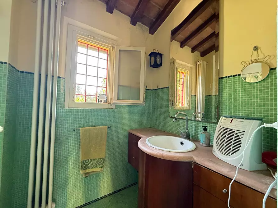 Immagine 32 di Casa colonica in vendita  a Casciana Terme Lari