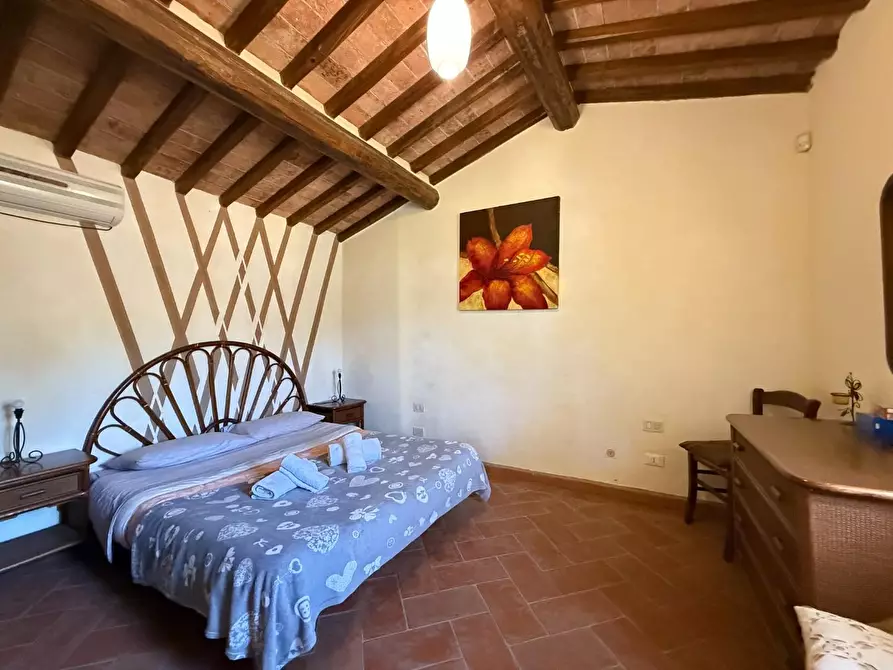 Immagine 37 di Casa colonica in vendita  a Casciana Terme Lari