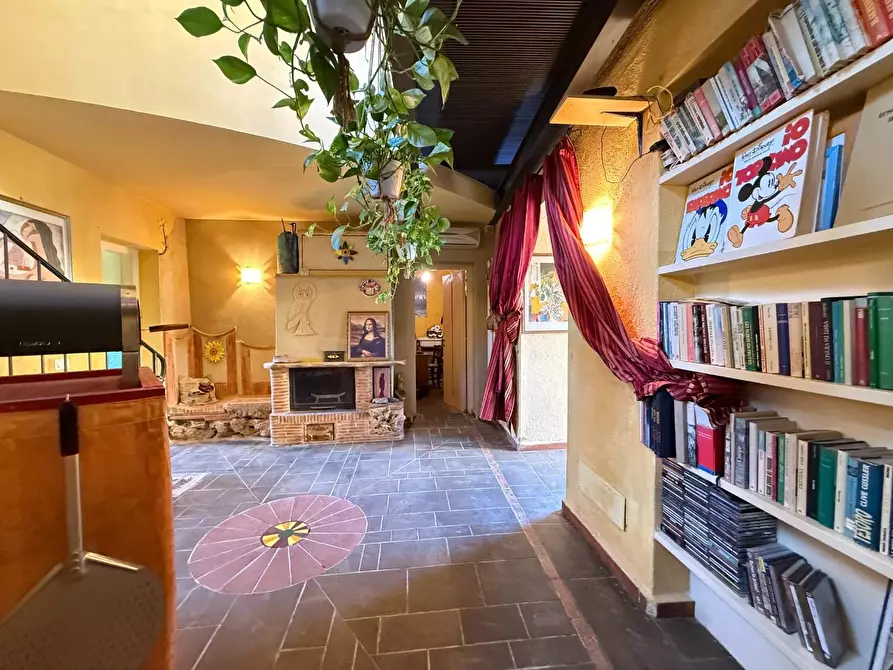 Immagine 30 di Casa colonica in vendita  a Casciana Terme Lari