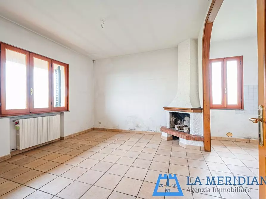 Immagine 21 di Appartamento in vendita  a Larciano