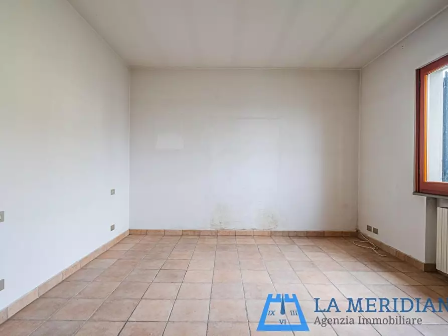 Immagine 16 di Appartamento in vendita  a Larciano